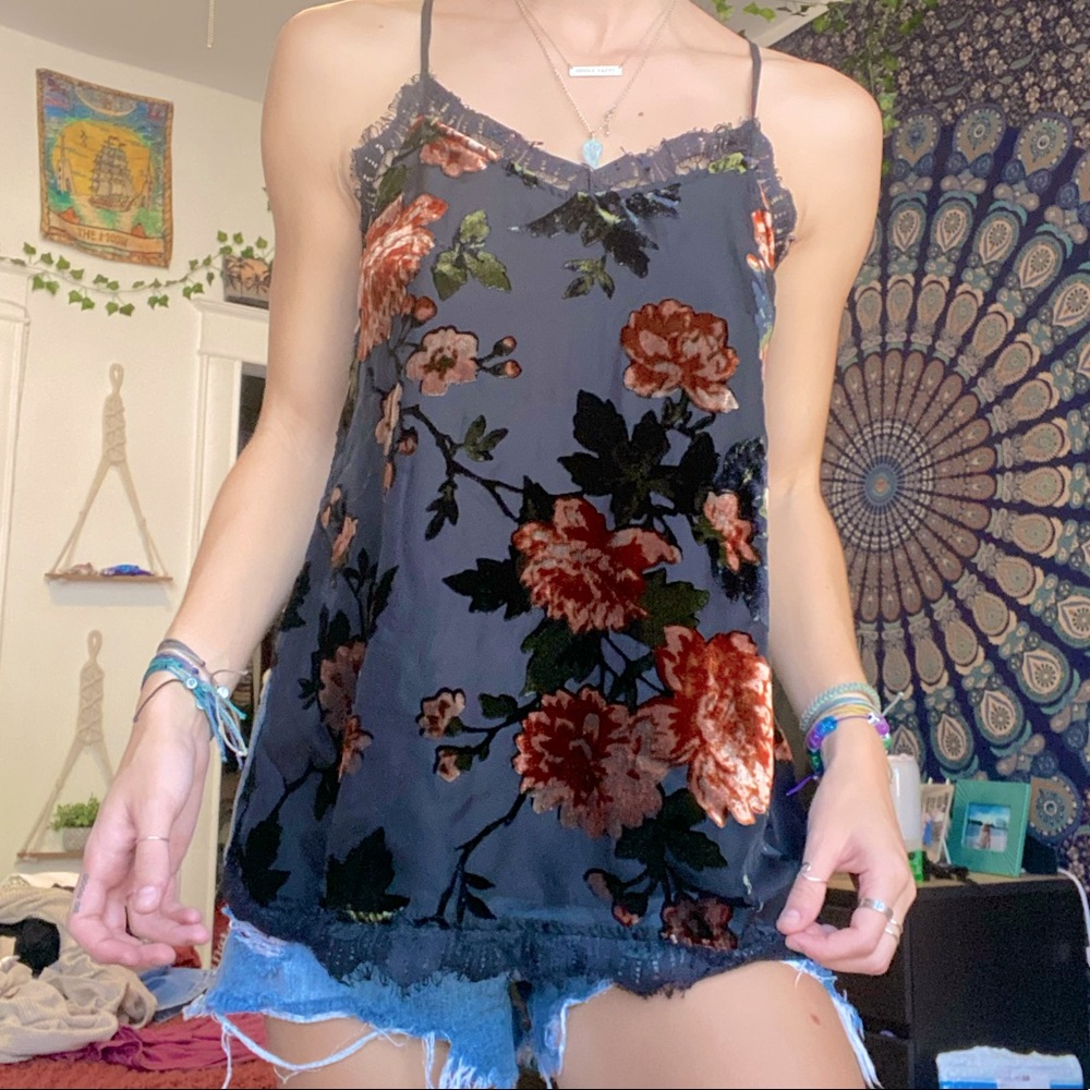 Xhilaration Velvet Tank
